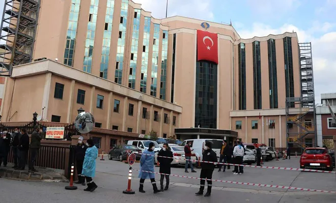 Pandemi sürecinde hastanelerin denetlenmesi talebi