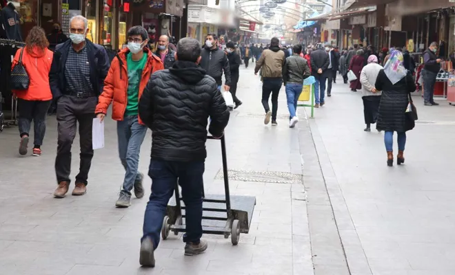 Gaziantep’te Covid-19 vakalarındaki düşüş sevindirdi
