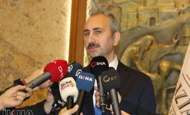 Adalet Bakanı Gül'den Bakan Soylu ve Berberoğlu açıklaması