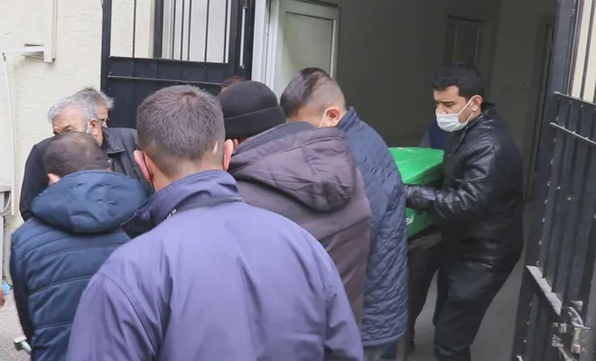 Ormanda kafası taşla ezilerek öldürülen kişinin cenazesi ailesine teslim edildi