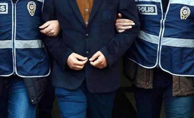 Hırsızlık şüphelisi kaçak silah imalathanesinde yakalandı