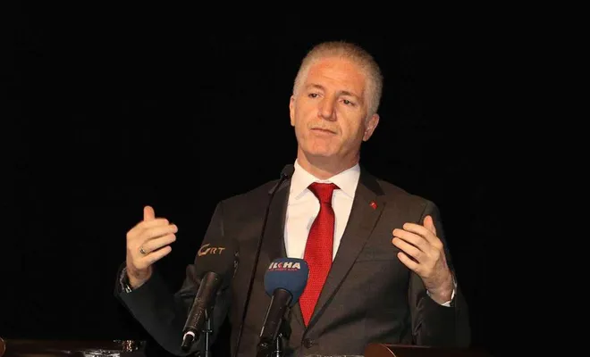 Gaziantep Valisi Gül halkı Covid-19 konusunda uyardı