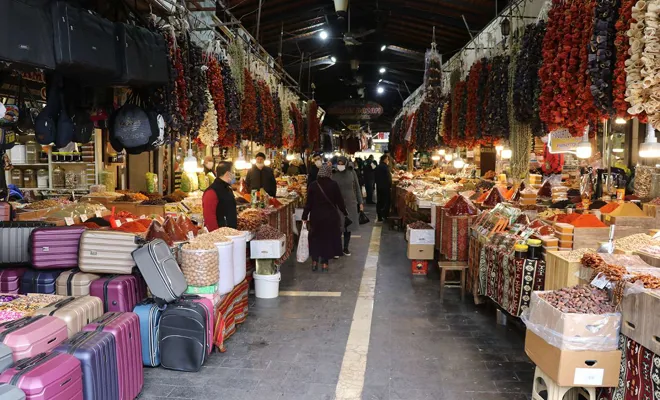 Küçük işletmeler zincir marketler karşısında zor durumda