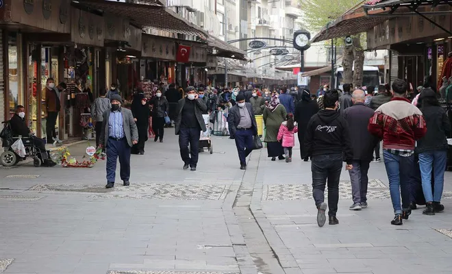 Tabip Odası’ndan “salgın yönetimi” eleştirisi