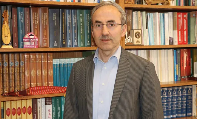 Gaziantep üniversitesi İlahiyat Fakültesi Dekanı Demir: Ramazan bizi dönüştürmelidir