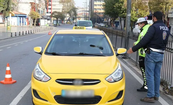 Kısıtlamalara uymayan 290 kişiye para cezası kesildi