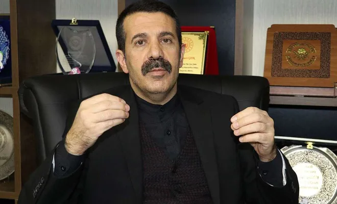 Okullarda çalışan İŞKUR personellerinin maaşının kesilmesine tepki