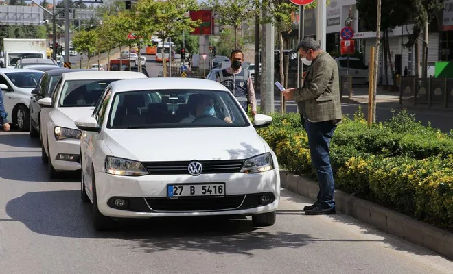 Sokağa çıkma kısıtlamasına uymayan 423 kişiye para cezası