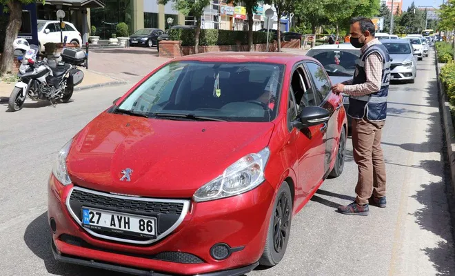 Sokağa çıkma kısıtlamasına uymayan 312 kişiye para cezası