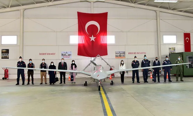 Uçak mühendisi olmak isteyen yetim kızın İHA ve SİHA hayali gerçekleşti