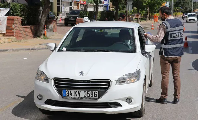 Sokağa çıkma kısıtlamasını ihlal eden 317 kişiye para cezası