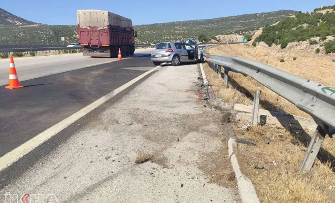 Direksiyon hakimiyetini kaybeden sürücü kaza yaptı: Bir yaralı