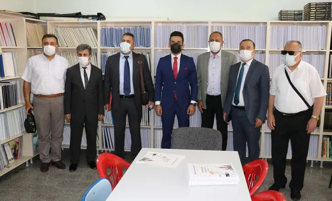 Görme engelli öğrenciler için Braille kütüphane kuruldu