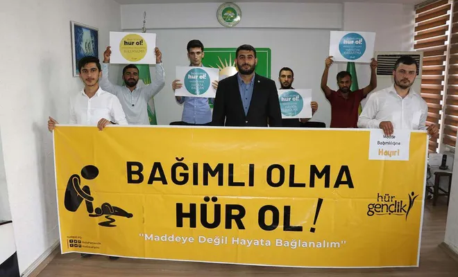 HÜDA PAR Gaziantep İl Gençlik Kolları’ndan 'Bağımlı Olma Hür Ol' çağrısı