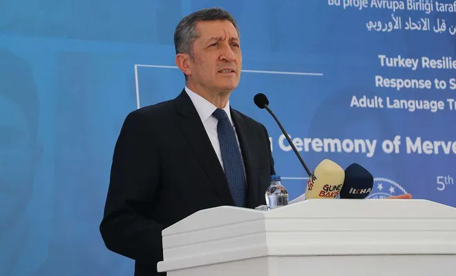 Milli Eğitim Bakanı Selçuk; 'Birçok ülkenin öğrencisinden fazla Suriyeli öğrencimiz var'