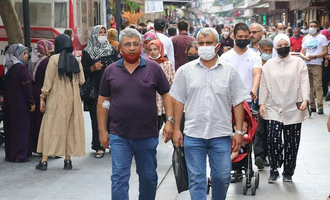 Salgından olumsuz etkilenen esnaf umudunu Kurban Bayramı’na bağladı