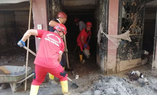 Gaziantep’ten sel bölgesine destek