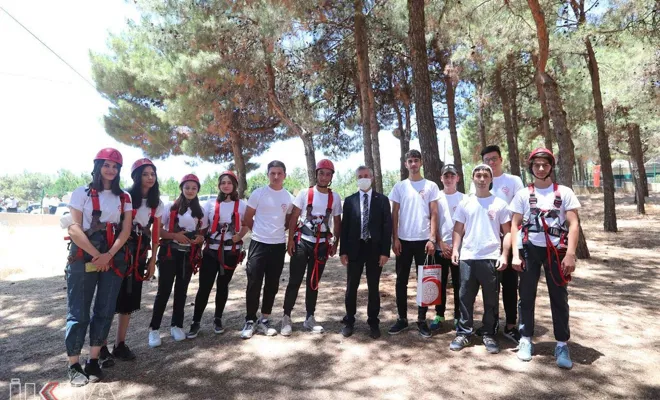 Gençlere büyük destek