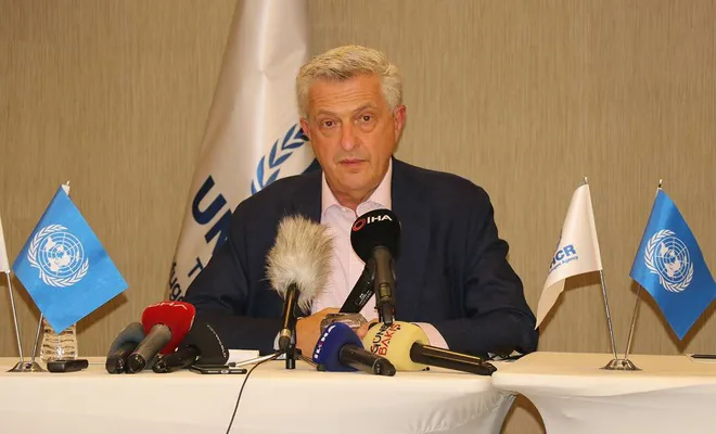 Grandi, Gaziantep'te basın toplantısı düzenledi.