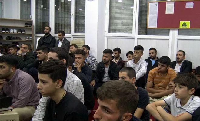 Kurban eti dağıtırken katledilen Yasin Börü ve arkadaşları Gaziantep’te anıldı