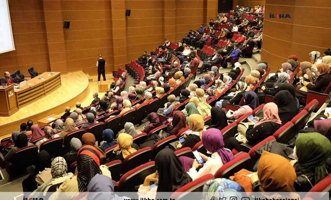 “20’inci Yüzyılda Etkili İki Şahsiyet” konferansı düzenlendi