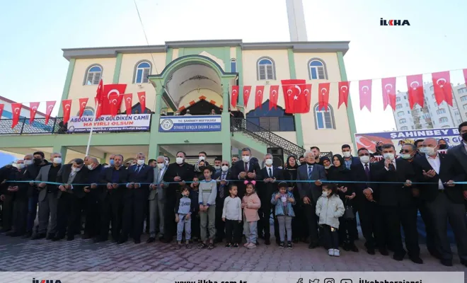 Yapımı tamamlanan cami ibadete açıldı