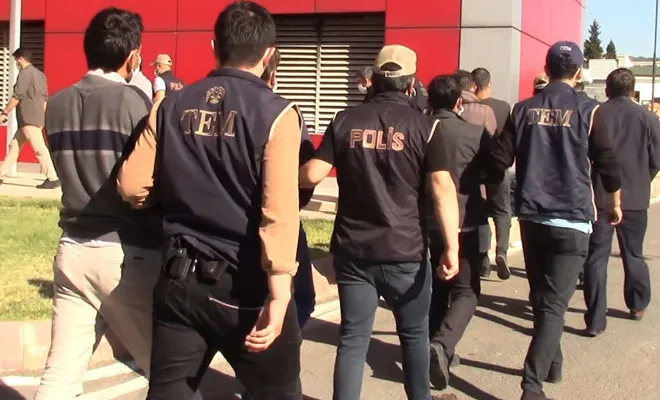 Gaziantep merkezli DAİŞ operasyonu: 9 gözaltı 