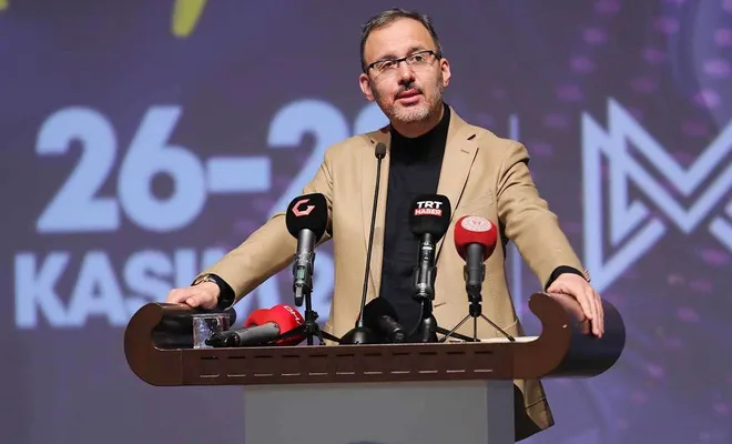 Bakan Kasapoğlu: Gençlerimizi daha fazla desteklememiz gerekiyor