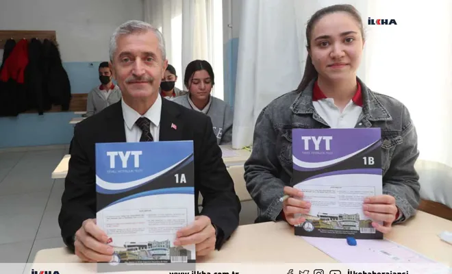 Öğrenciler sınava hazırlanıyor