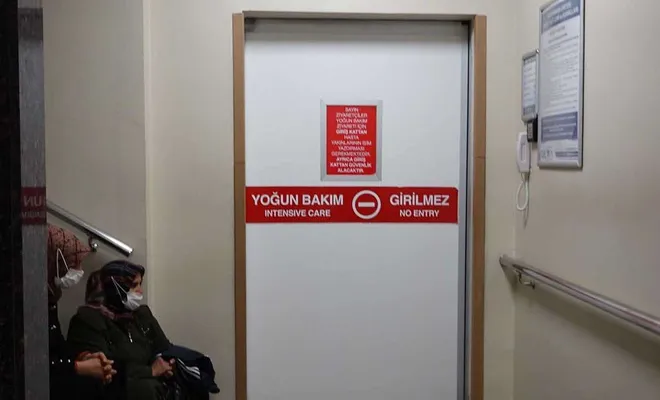 Pitbull köpeklerin saldırısına uğrayan çocuğun hayati tehlikesi sürüyor