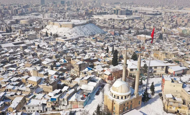 Gaziantep'te karla mücadele çalışmaları havadan takip ediliyor