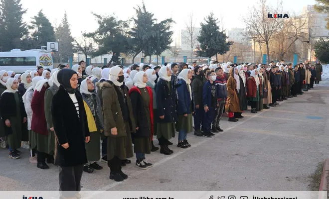 Gaziantep’te öğrenciler okullara kavuşmanın sevincini yaşadı