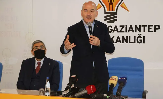 Bakan Soylu’dan CHP’ye cinsi sapkın tepkisi