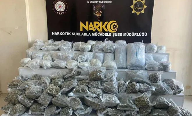 Gaziantep’te 59 kilogram 700 gram skunk ele geçirildi