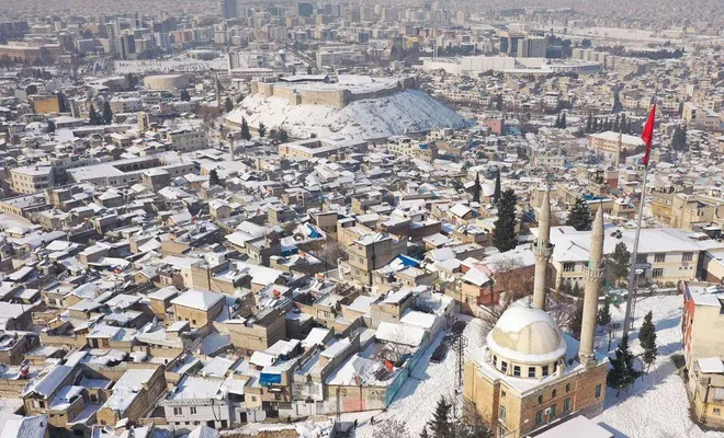 Gaziantep’te kar nedeniyle eğitime bir gün ara verildi