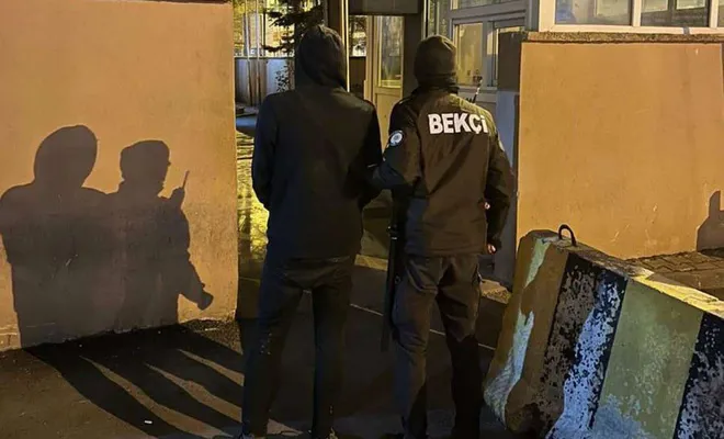 Gaziantep'te merdiven korkuluklarını çalan zanlı tutuklandı
