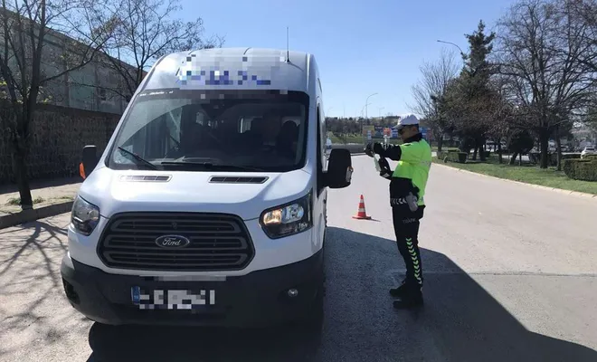 Gaziantep'te korsan taşımacılık yapan 15 sürücüyü ceza