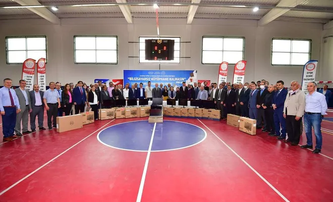 Gaziantep’te bilgisayarsız kütüphane kalmayacak