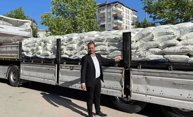 Esnafa indirimli toz şeker desteği devam ediyor