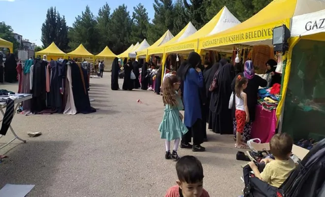 Gaziantep Umut Kervanı'ndan fakir ve muhtaçlar yararına kermes