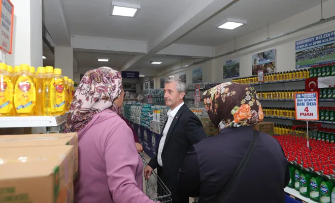 Şahinbey Belediye'si Kurban Bayramında yüzleri güldürüyor