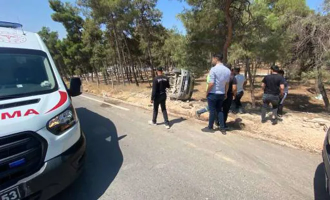 Kontrolden çıkan hafif ticari araç takla attı: 1 yaralı