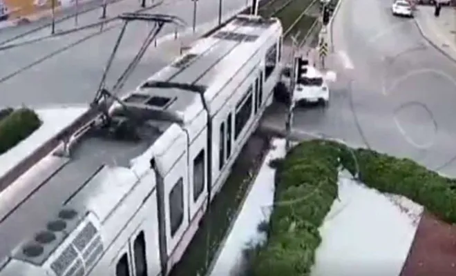 Trafik kazaları mobeseye yansıdı