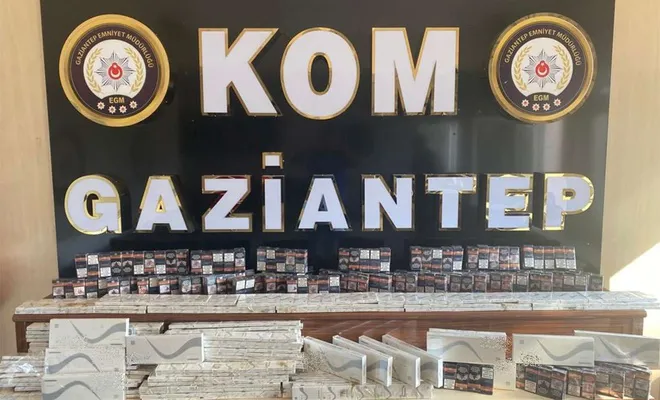 Boş makaron ve gümrük kaçağı sigara ele geçirildi