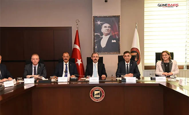 Ticaret Bakanı Mehmet Muş GSO’da Sanayicilerin sorunlarını dinledi