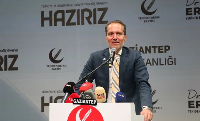 Yeniden Refah Partisi Genel Başkanı Erbakan, Gaziantep’te hükümete yüklendi