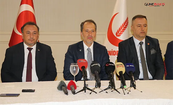 Erbakan: Büyük bir manevi erozyon ile karşı karşıyayız