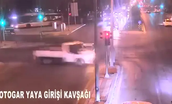 Gaziantep'te trafik kazaları kameralara yansıdı