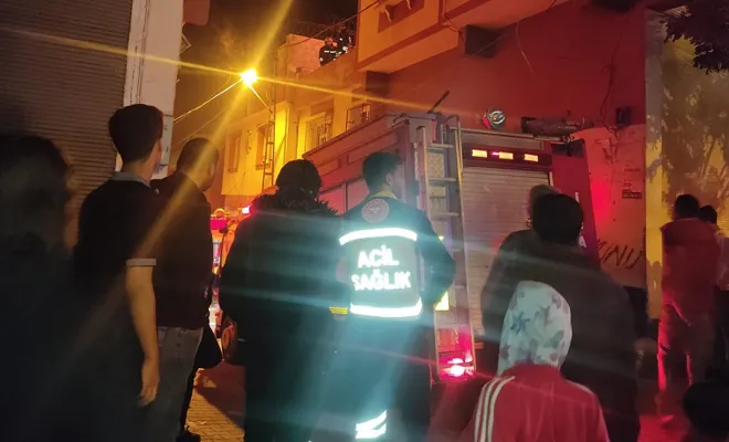 Madde bağımlısı genç evini ateşe verdi