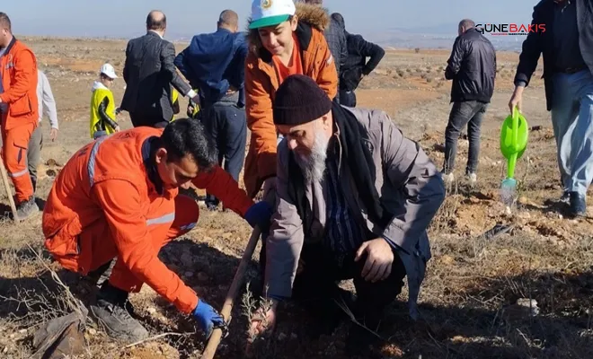 Gaziantep’te 20 bin fidan toprakla buluştu